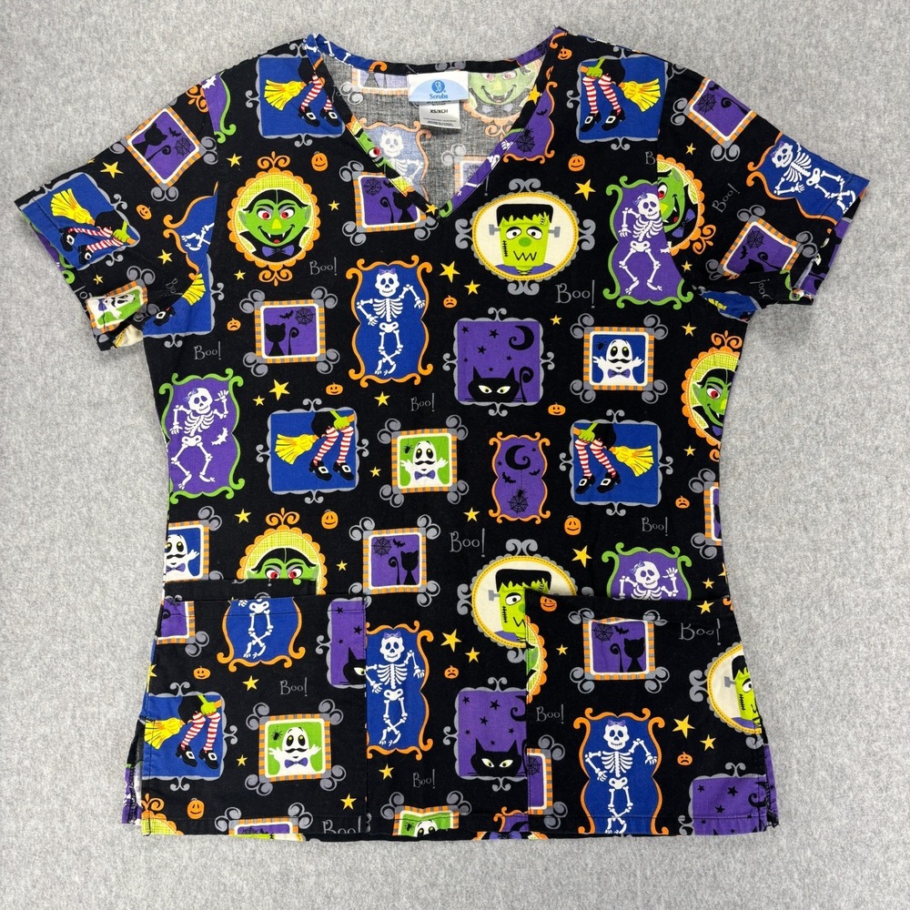Halloween Scrub Top womens size XS extra-small Witch Ghost Skeleton Dracula Boo!